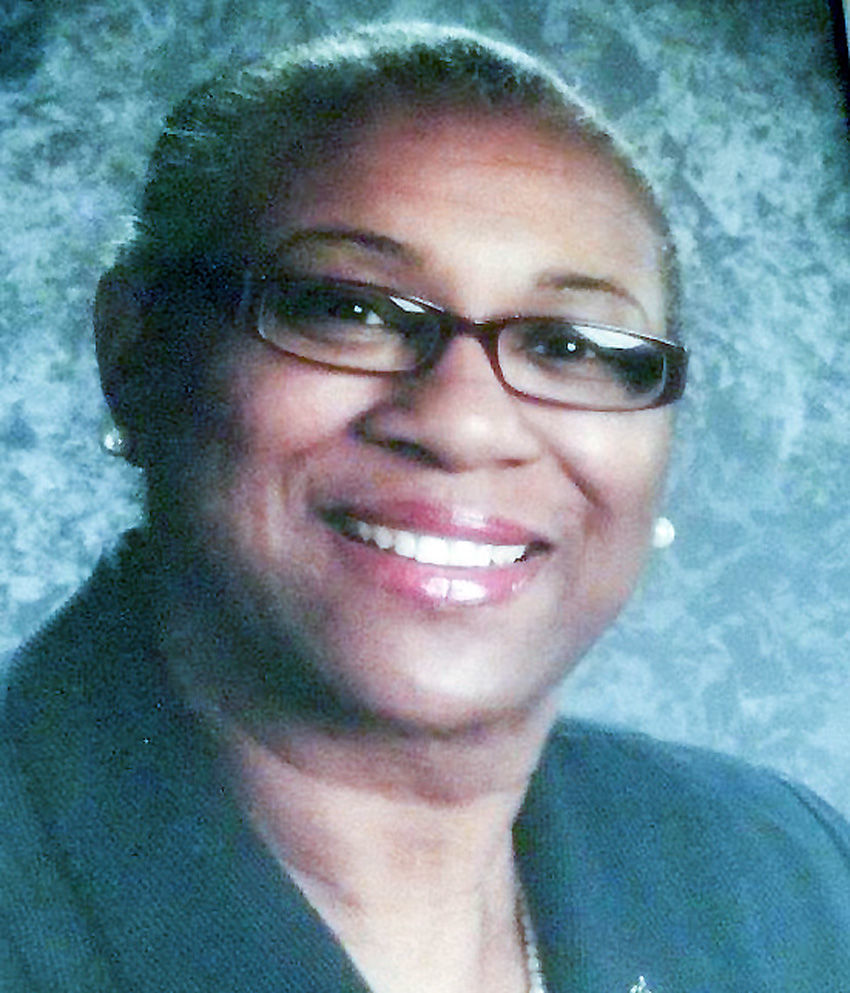 Betty Macon Pelzer